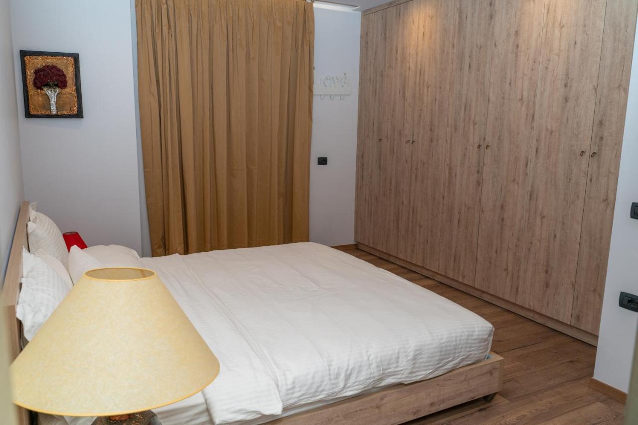 Limani Deluxe Apartment 3 Sarande Bagian luar foto